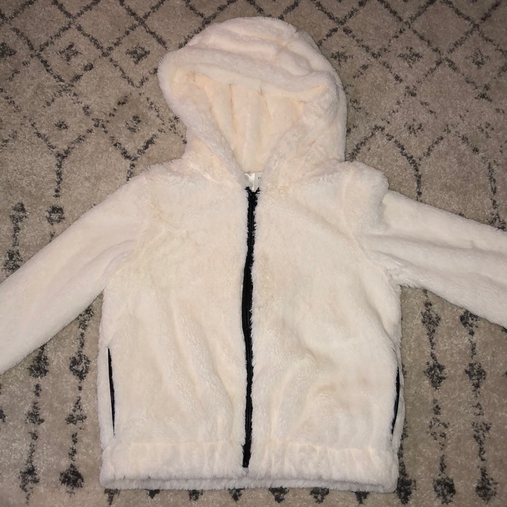 FUZZY JACKET